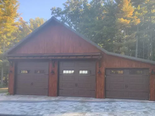 2x 10x10 and 1x 9x8 Standard+ North Hatley LP, American Walnut, Black window frame with Richmond inserts