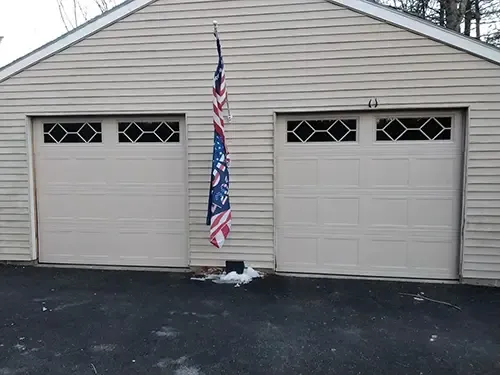 Garaga, 8' x 7'6", Vantage Shaker-CS Short, Sahara